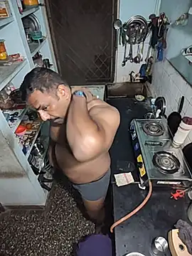 Snapshot of Siranjeevishiva chatting on 02/12/26, 06:07 Siranjeevishiva online show from 02/12/26, 06:07