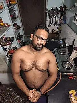 Snapshot of Siranjeevishiva chatting on 01/13/26, 06:34 Siranjeevishiva online show from 01/13/26, 06:34