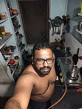 Snapshot of Siranjeevishiva chatting on 01/12/26, 06:15 Siranjeevishiva online show from 01/12/26, 06:15