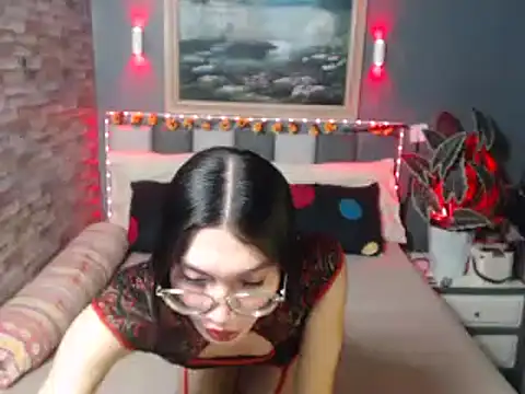 HotNathalie6900 online show from 11/23/25, 04:39