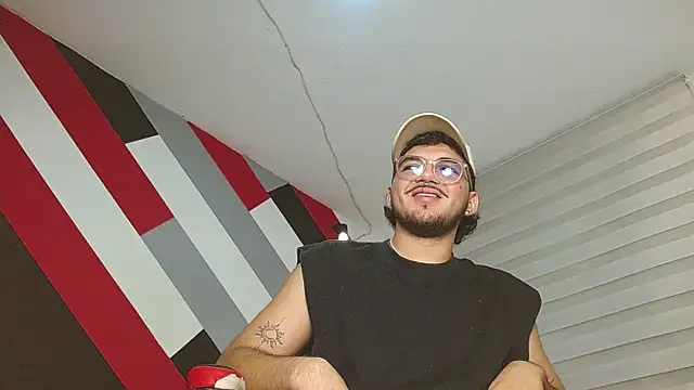 Zac Golden online show from 07/04/26, 06:45