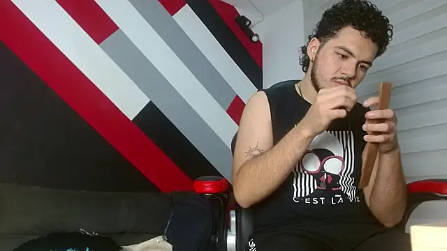 Snapshot of Zac_Golden chatting on 03/17/26, 11:46 Zac Golden online show from 03/17/26, 11:46