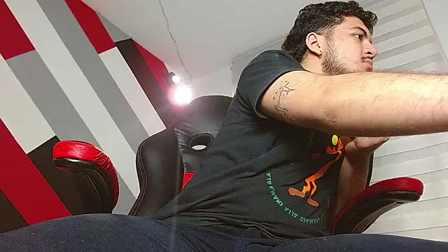 Snapshot of Zac_Golden chatting on 03/13/26, 11:48 Zac Golden online show from 03/13/26, 11:48