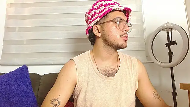 Zac Golden online show from 07/01/26, 12:27