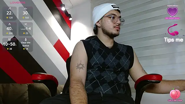 Snapshot of Zac_Golden chatting on 04/10/26, 12:23 Zac Golden online show from 04/10/26, 12:23