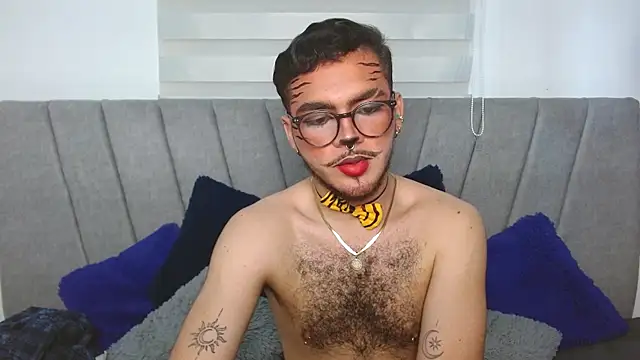 Zac Golden online show from 10/27/25, 02:12