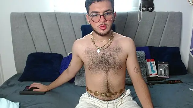 Zac Golden online show from 11/03/25, 06:55