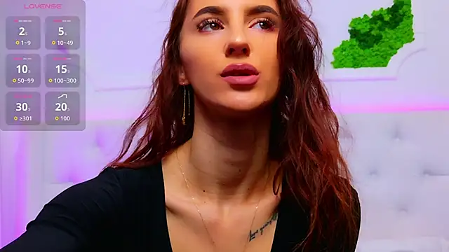 ElisaCharm online show from 01/19/26, 03:32