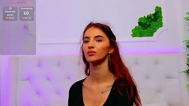 ElisaCharm online show from 02/02/26, 05:28