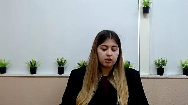Amber  Glow online show from 10/21/25, 11:31