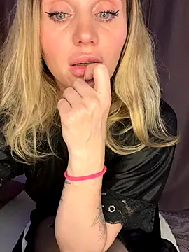 Drink me all up online show from 12/13/25, 09:54