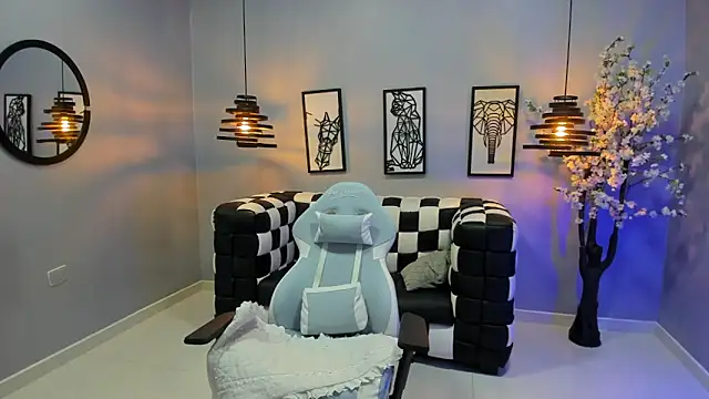 Bianca Millf online show from 05/24/26, 04:01