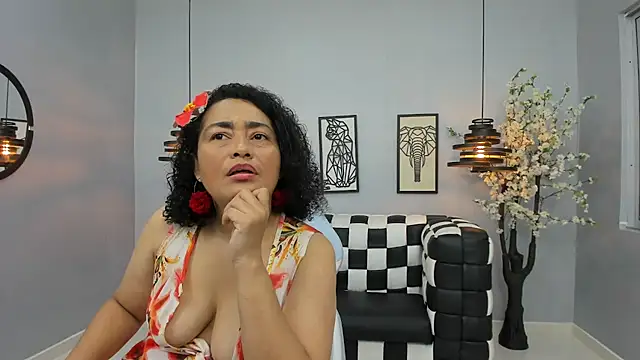 Bianca Millf online show from 05/14/26, 03:47