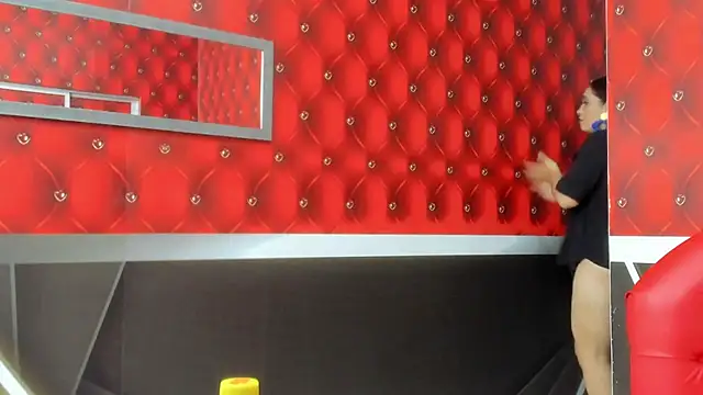 Bianca Millf online show from 02/20/26, 03:58