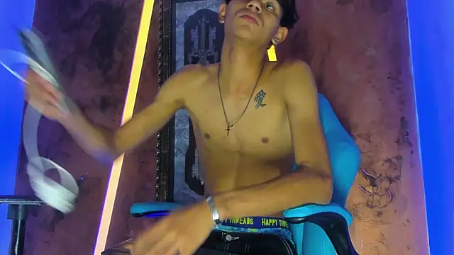 Sex Boy 33  online show from 10/31/25, 04:42