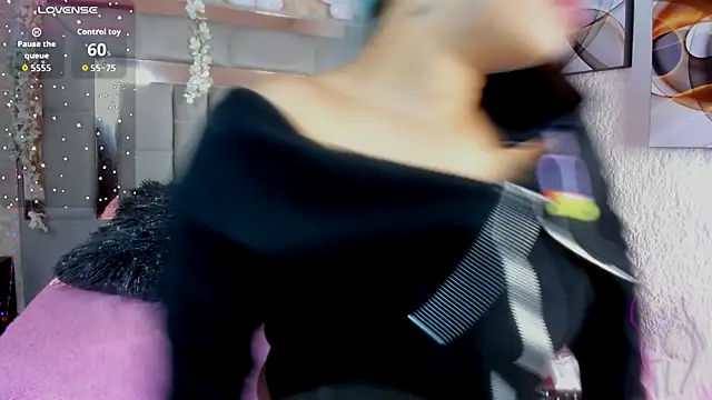 Cristall ravven online show from 11/18/25, 07:39