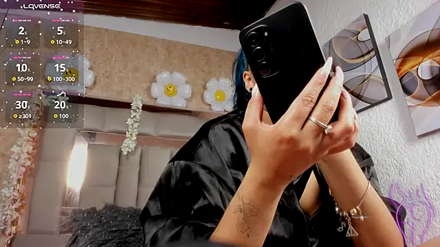 Cristall ravven online show from 12/18/25, 03:05