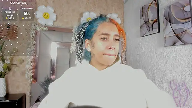 Cristall ravven online show from 12/16/25, 02:43