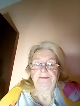 AmyLove353 online show from 02/11/26, 05:07