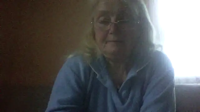 AmyLove353 online show from 04/30/26, 03:35