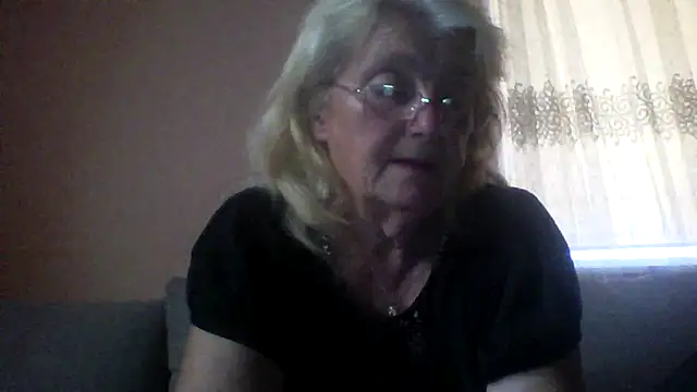 AmyLove353 online show from 07/02/26, 02:56