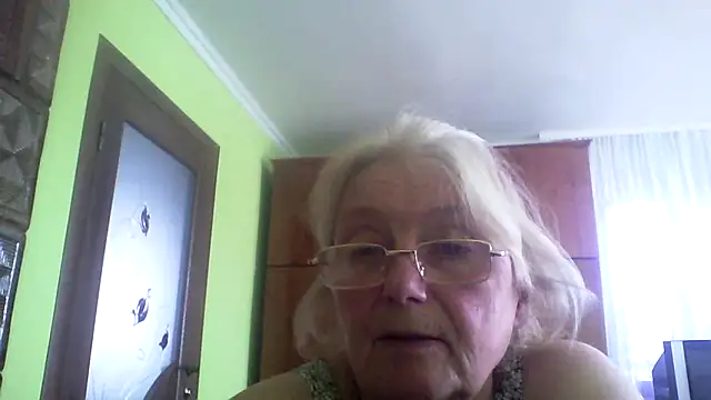 Snapshot of AmyLove353 chatting on 03/06/26, 09:48 AmyLove353 online show from 03/06/26, 09:48