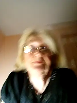 AmyLove353 online show from 11/15/25, 10:25