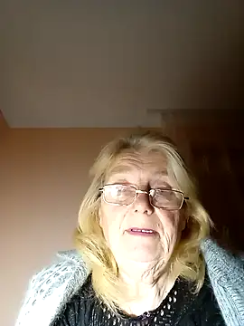 AmyLove353 online show from 11/09/25, 08:57