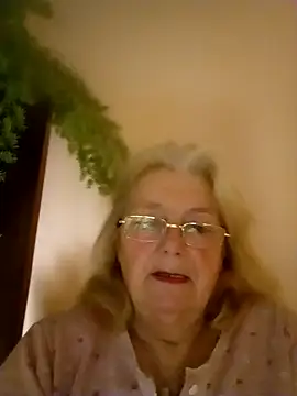 AmyLove353 online show from 01/13/26, 05:44