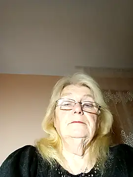 AmyLove353 online show from 11/15/25, 04:27