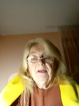 AmyLove353 online show from 11/05/25, 04:26