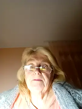 AmyLove353 online show from 11/08/25, 09:07