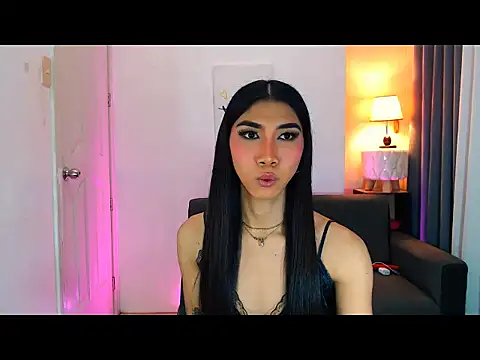 Snapshot of tsgorgeousmargaux chatting on 11/26/25, 03:34 tsgorgeousmargaux online show from 11/26/25, 03:34