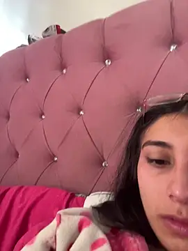 Violeet-Smith online show from 02/21/26, 12:18