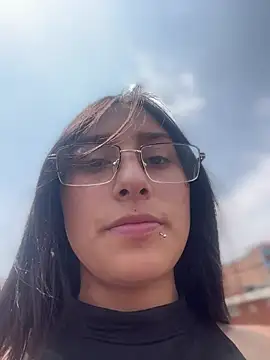 Violeet-Smith online show from 03/26/26, 06:28