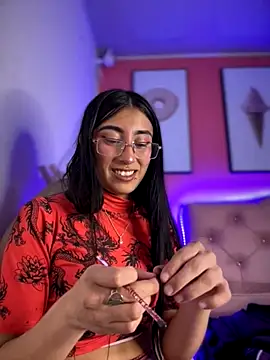 Violeet-Smith online show from 10/23/25, 01:32