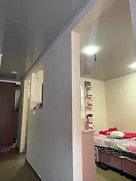 Violeet-Smith online show from 12/02/25, 06:20