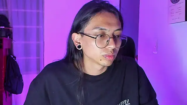  Astrea  online show from 04/11/26, 06:32