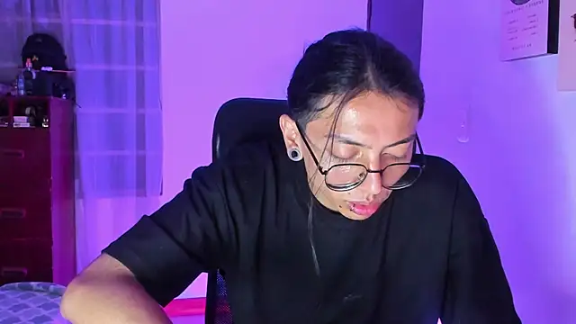  Astrea  online show from 04/12/26, 02:59