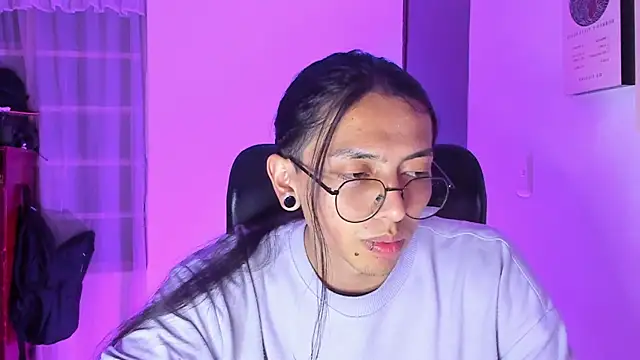  Astrea  online show from 04/09/26, 01:07