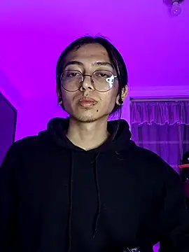  Astrea  online show from 04/02/26, 01:02