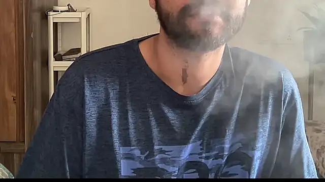 Snapshot of MakeMeAwareAah chatting on 11/30/25, 05:52 MakeMeAwareAah online show from 11/30/25, 05:52