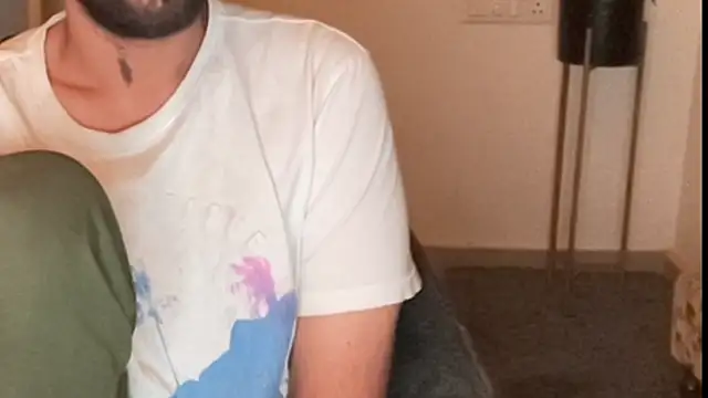 Snapshot of MakeMeAwareAah chatting on 12/01/25, 01:34 MakeMeAwareAah online show from 12/01/25, 01:34