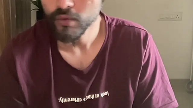 Snapshot of MakeMeAwareAah chatting on 12/20/25, 02:03 MakeMeAwareAah online show from 12/20/25, 02:03