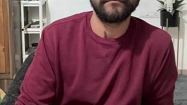 Snapshot of MakeMeAwareAah chatting on 12/05/25, 01:21 MakeMeAwareAah online show from 12/05/25, 01:21