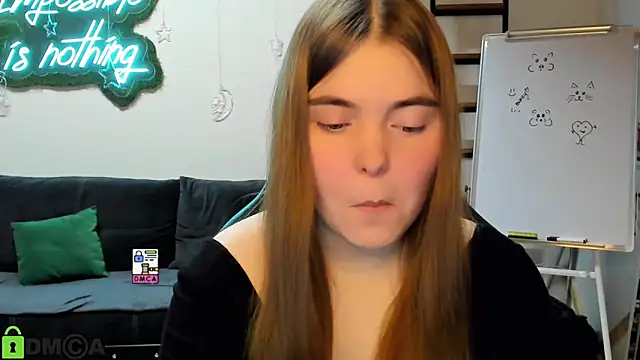 Snapshot of MiraaBloom chatting on 01/19/26, 02:21 MiraaBloom online show from 01/19/26, 02:21