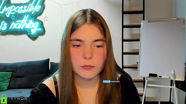 Snapshot of MiraaBloom chatting on 01/05/26, 05:38 MiraaBloom online show from 01/05/26, 05:38