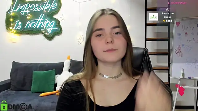 MiraaBloom online show from 12/21/25, 03:03