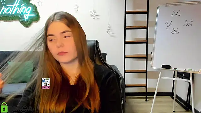 Snapshot of MiraaBloom chatting on 01/15/26, 02:31 MiraaBloom online show from 01/15/26, 02:31