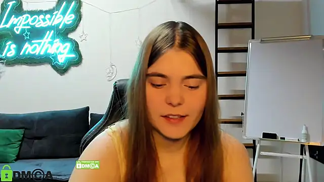 Snapshot of MiraaBloom chatting on 01/06/26, 02:21 MiraaBloom online show from 01/06/26, 02:21